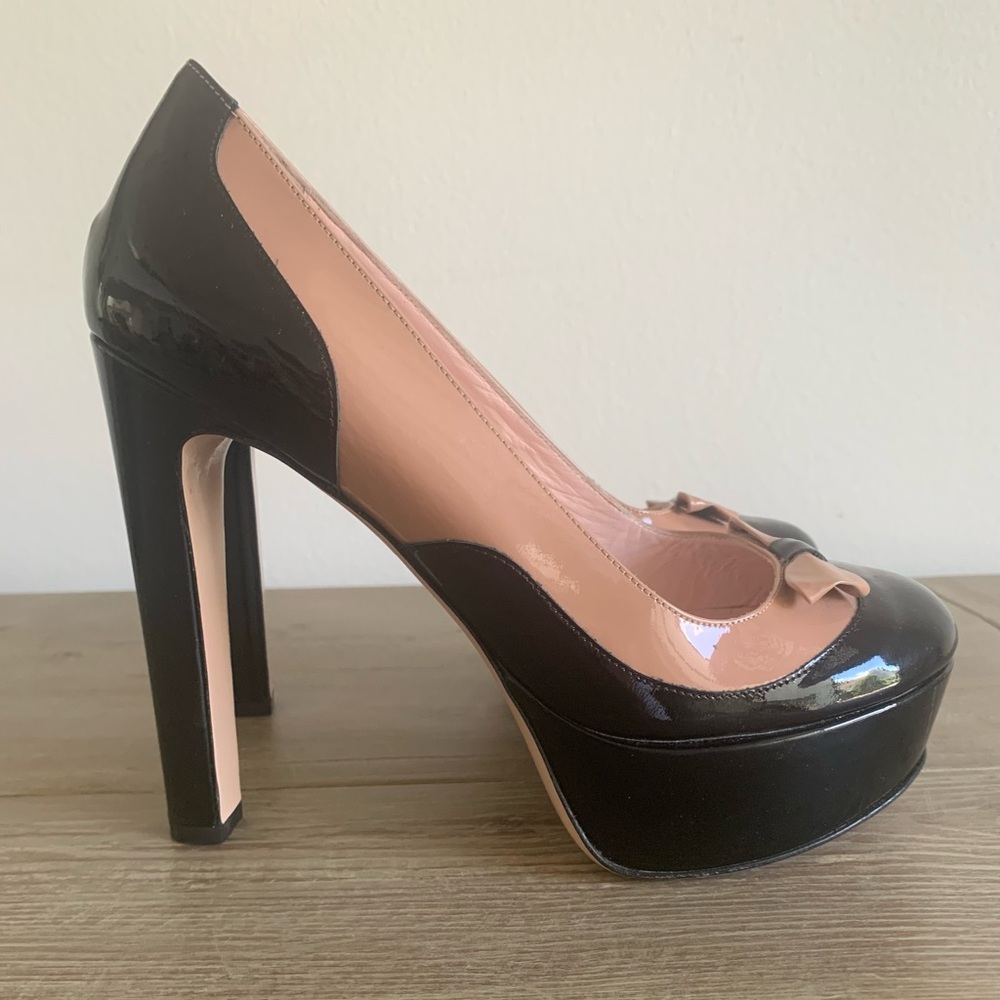 SZ 38 US 7.5 Red V Valentino 5” Platform Heels - Picture 3 of 12